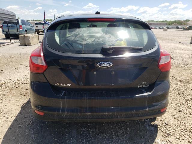 Hatchbacks FORD FOCUS 2014 Czarny