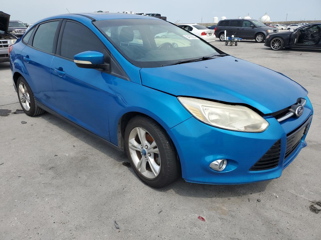 1FAHP3F29CL352611 2012 Ford Focus Se