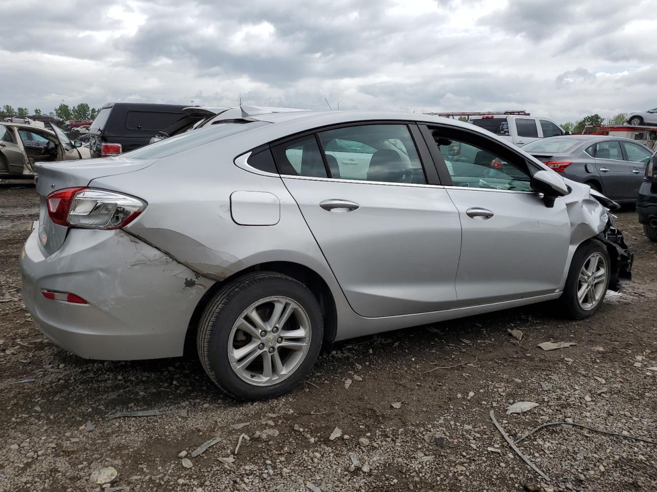 1G1BE5SM4H7255088 2017 Chevrolet Cruze Lt