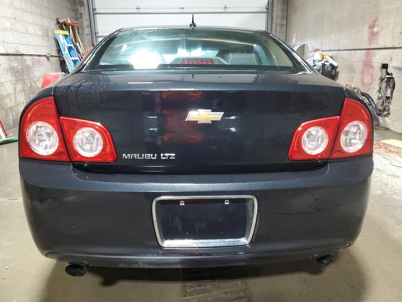 1G1ZE5E71AF252276 2010 Chevrolet Malibu Ltz