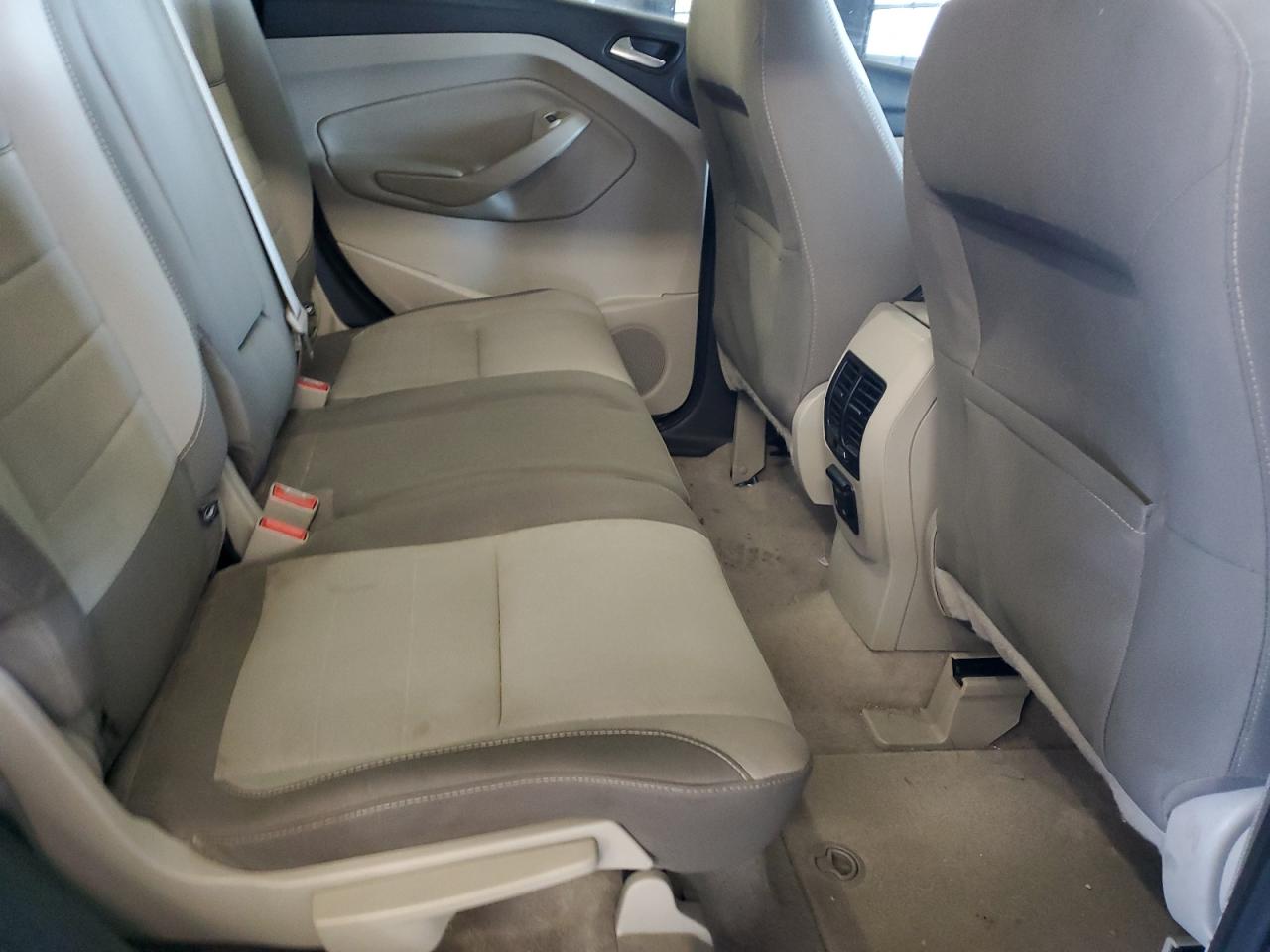 1FMCU0G98EUD99533 2014 Ford Escape Se