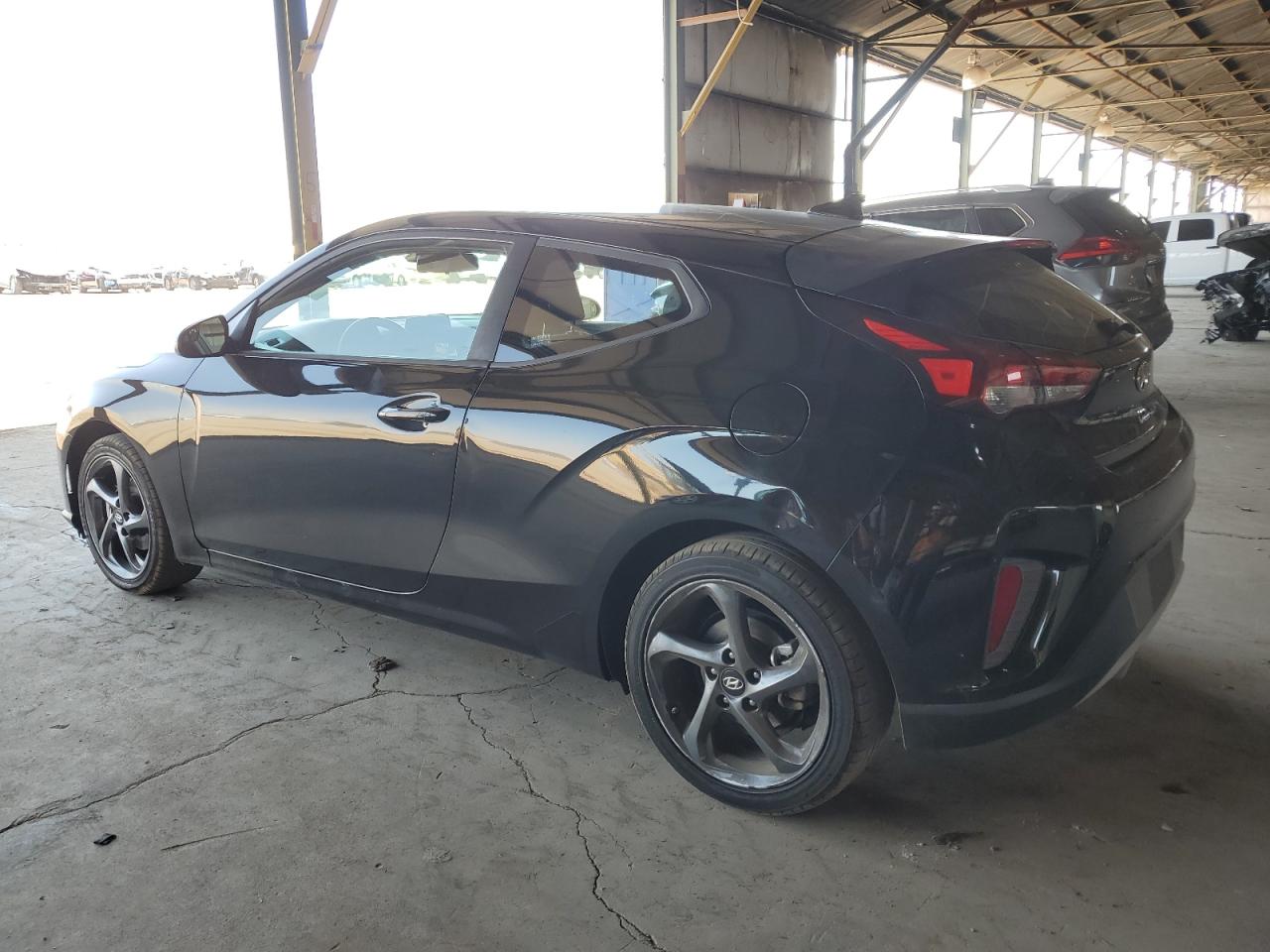 KMHTG6AF0KU016513 2019 Hyundai Veloster Base