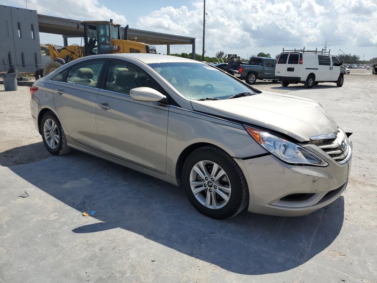 5NPEB4AC1BH173211 2011 Hyundai Sonata Gls