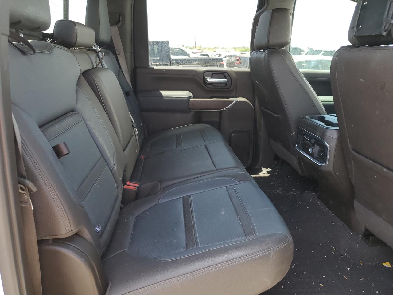 1GT49REY5MF303269 2021 GMC Sierra K2500 Denali