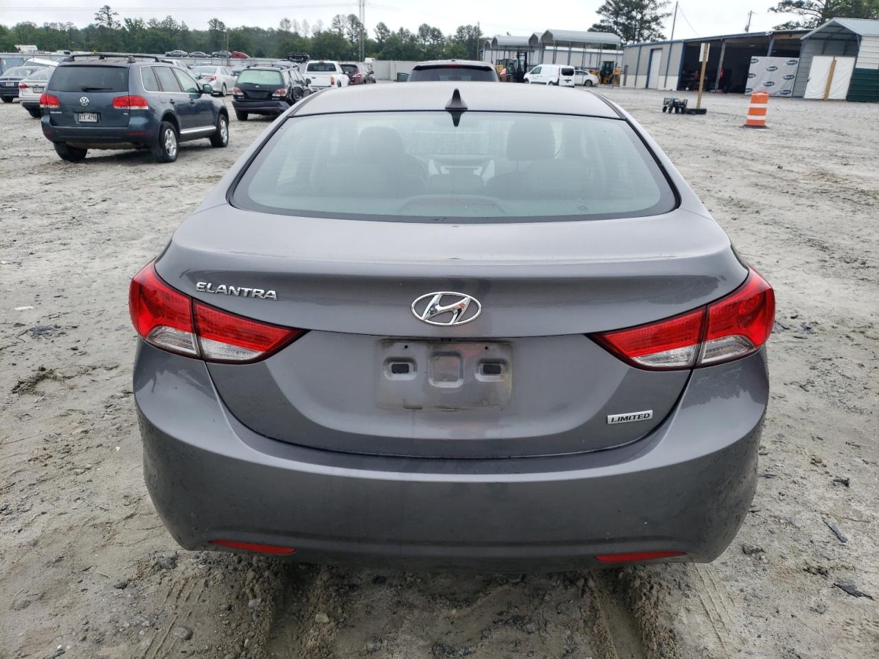 5NPDH4AE6DH294668 2013 Hyundai Elantra Gls