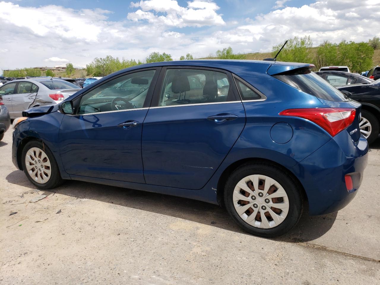 2016 Hyundai Elantra Gt vin: KMHD35LH8GU251919