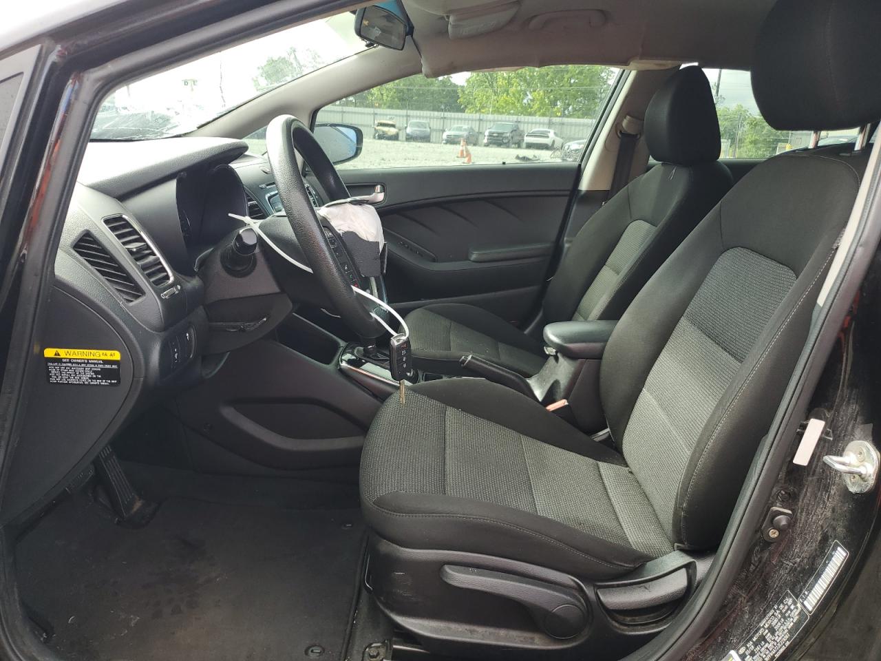 3KPFK4A72JE229361 2018 Kia Forte Lx