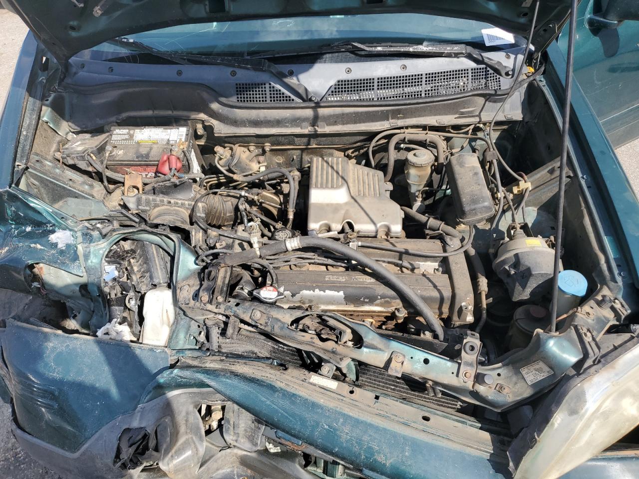 JHLRD1877YS010658 2000 Honda Cr-V Se