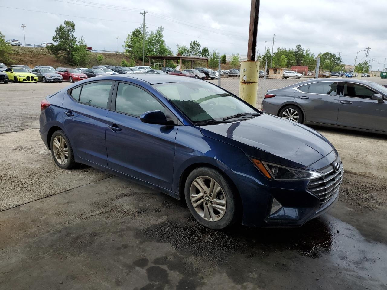 2019 Hyundai Elantra Sel vin: 5NPD84LF8KH457050