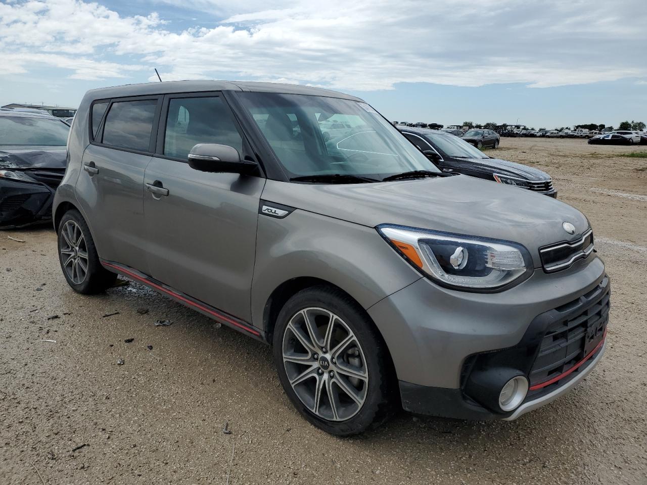 KNDJX3AA5K7661073 2019 Kia Soul !