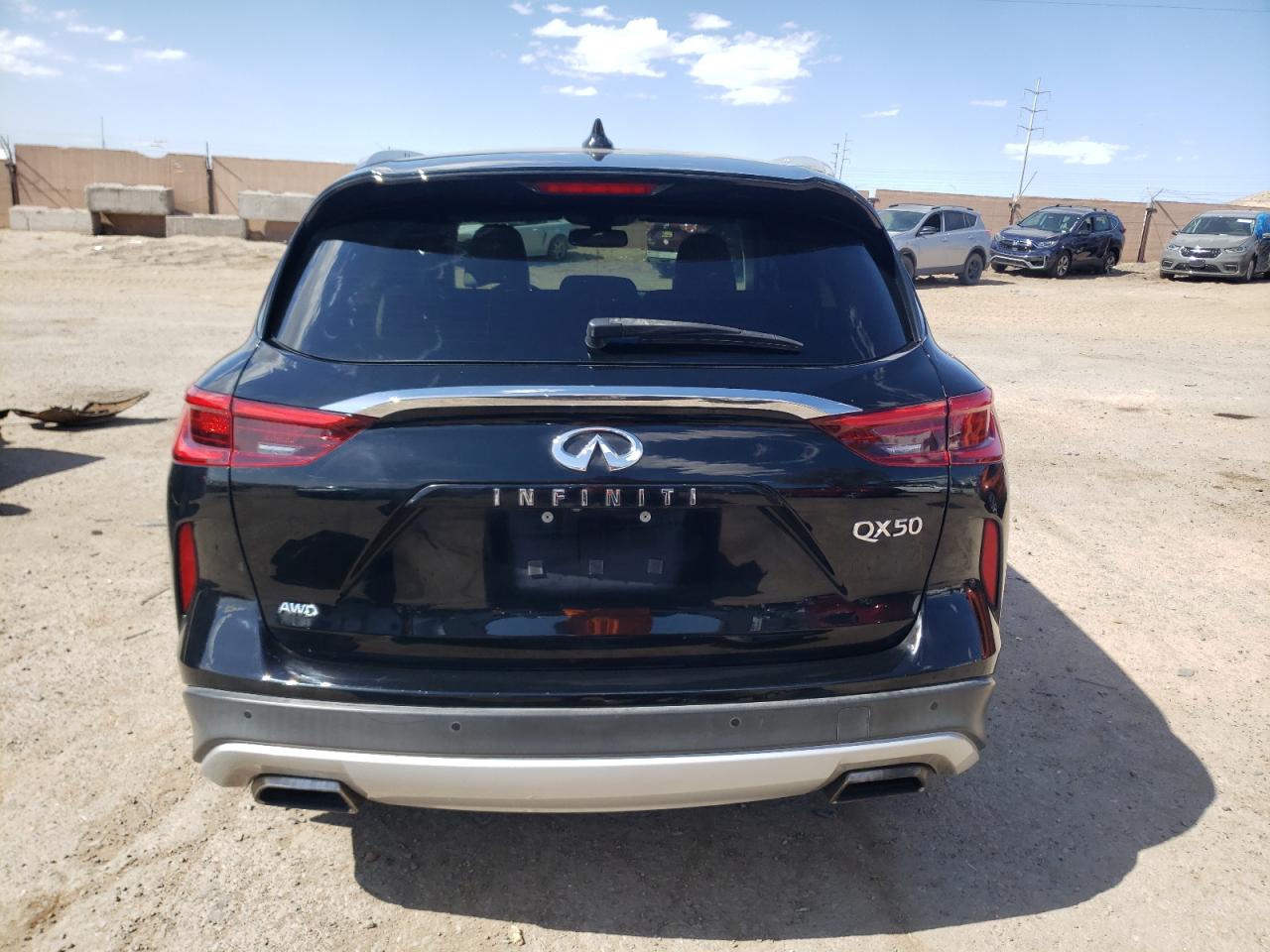 3PCAJ5M35KF111098 2019 Infiniti Qx50 Essential