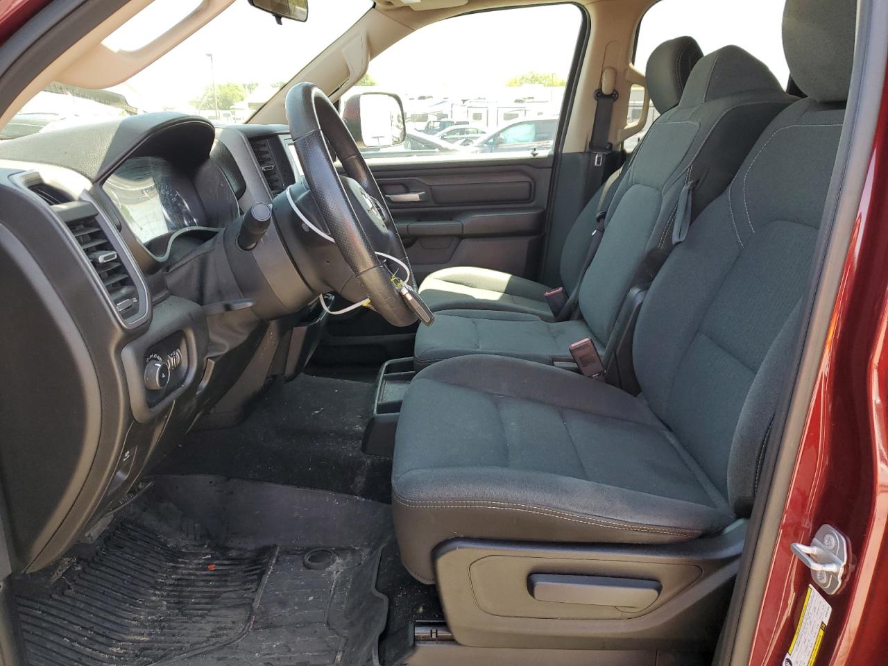 1C6RRECT0KN667048 2019 Ram 1500 Tradesman