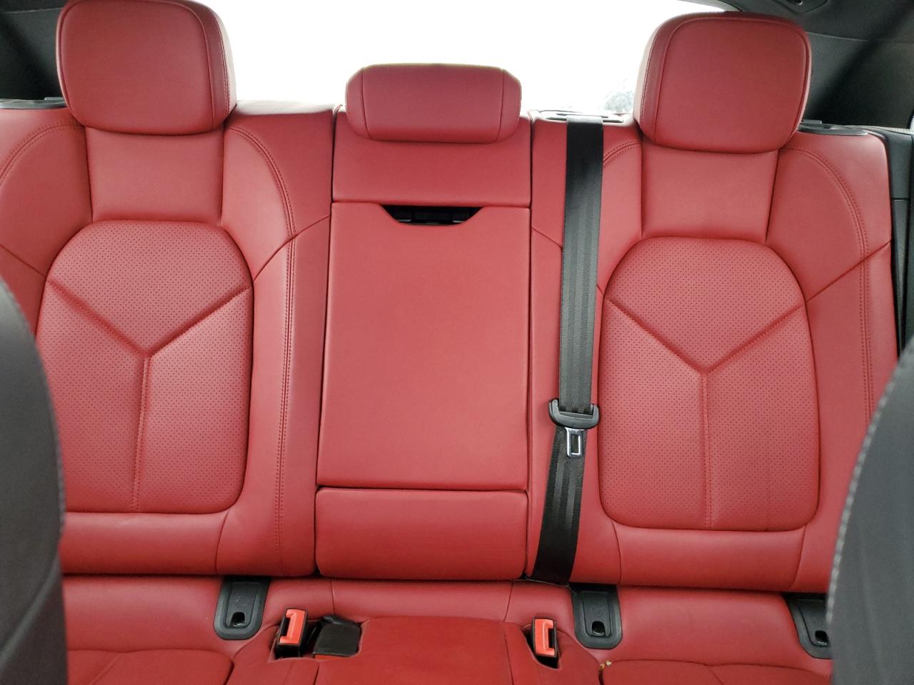 WP1AA2A55LLB09496 2020 Porsche Macan