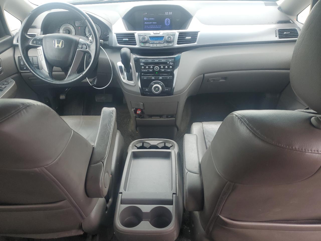 5FNRL5H68CB077516 2012 Honda Odyssey Exl