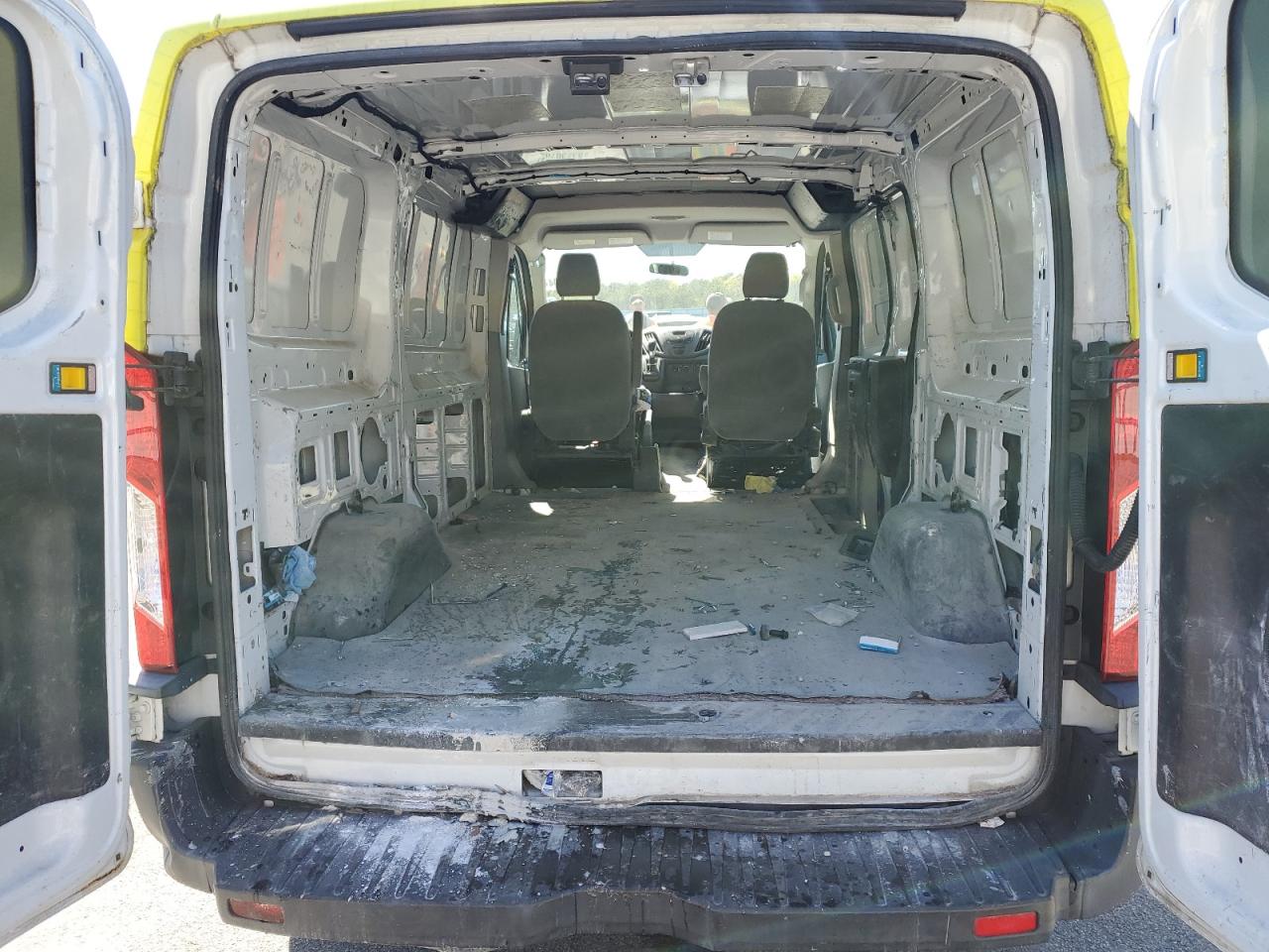 1FTYR1ZM7FKB04888 2015 Ford Transit T-250