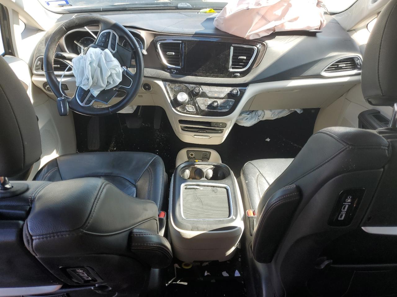 2C4RC1EG3JR289831 2018 Chrysler Pacifica Touring L Plus