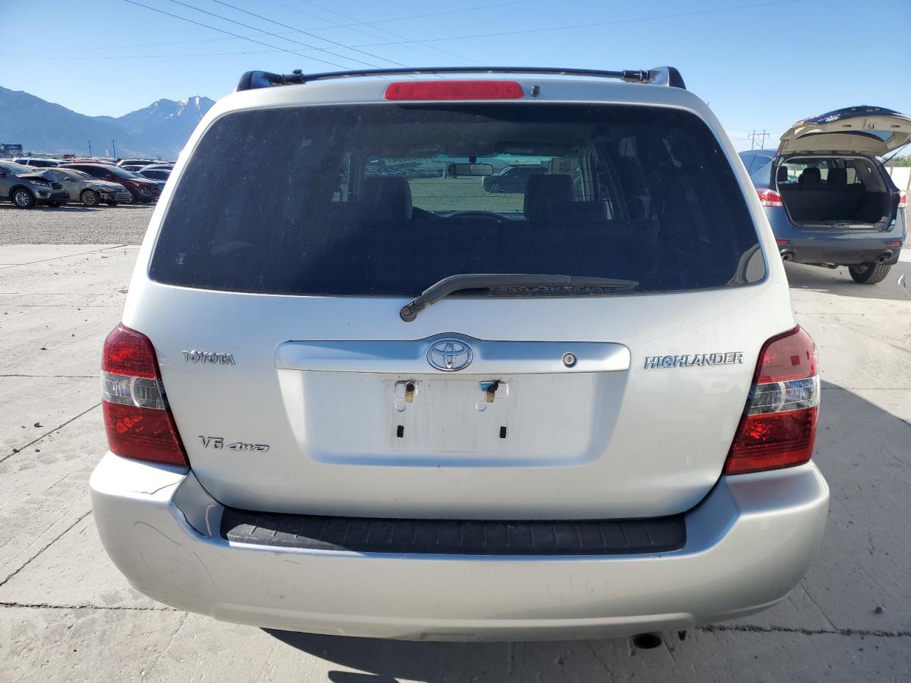 JTEEP21A240054826 2004 Toyota Highlander