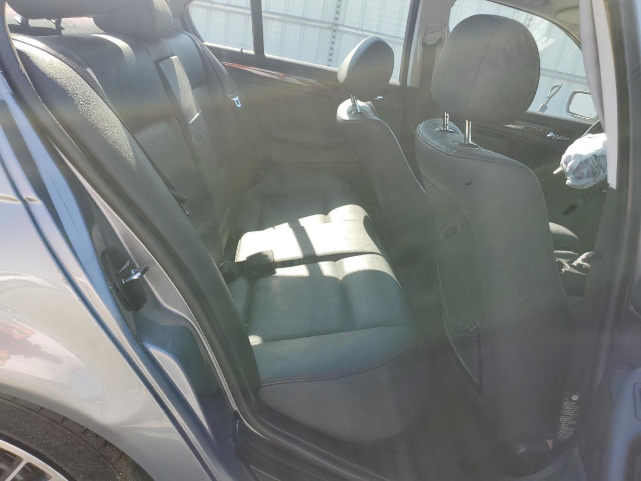 WBAEU33494PR06555 2004 BMW 325 Xi