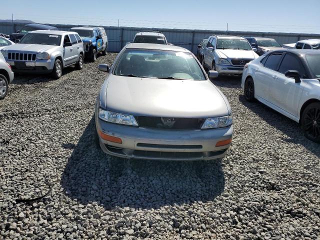 1999 Nissan Maxima Gle VIN: JN1CA21D0XT214151 Lot: 52604634