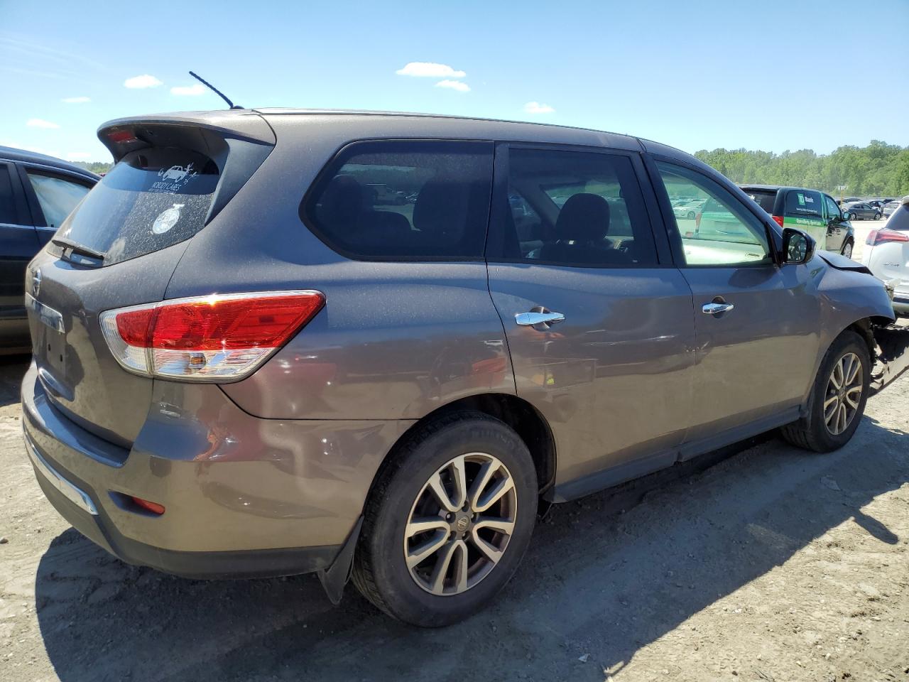 2014 Nissan Pathfinder S vin: 5N1AR2MN1EC640246