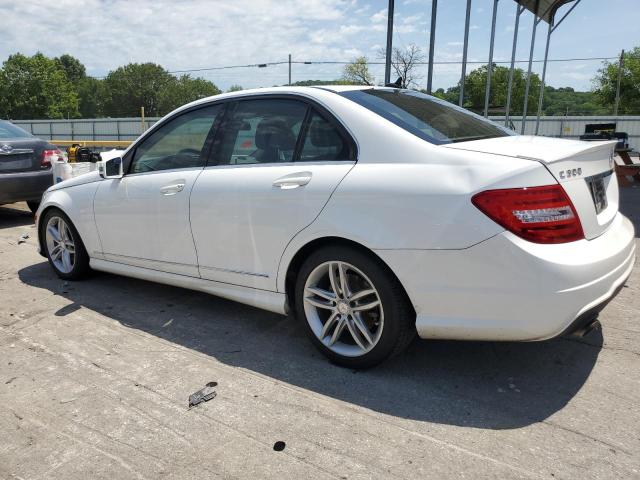 VIN WDDGF8AB8DR288160 2013 Mercedes-Benz C-Class, 3... no.2