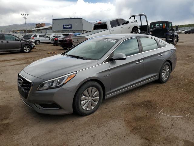 2017 Hyundai Sonata Hybrid VIN: KMHE24L36HA061352 Lot: 56670624