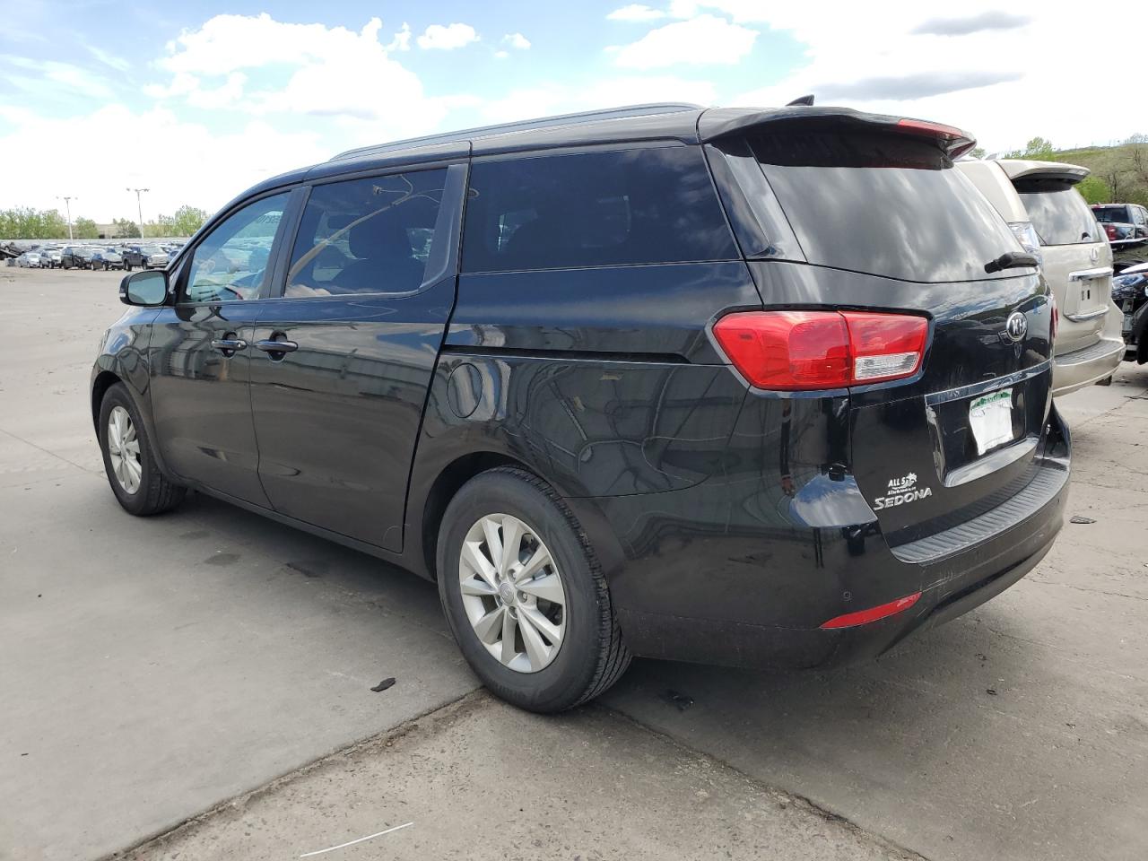 KNDMB5C11G6115369 2016 Kia Sedona Lx