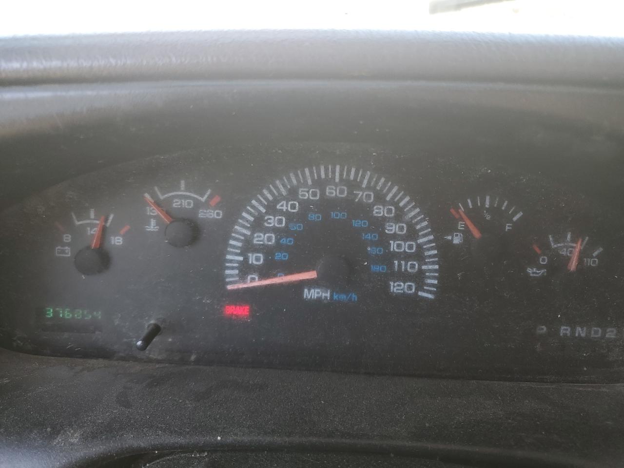 2B7HB11X4YK126421 2000 Dodge Ram Van B1500