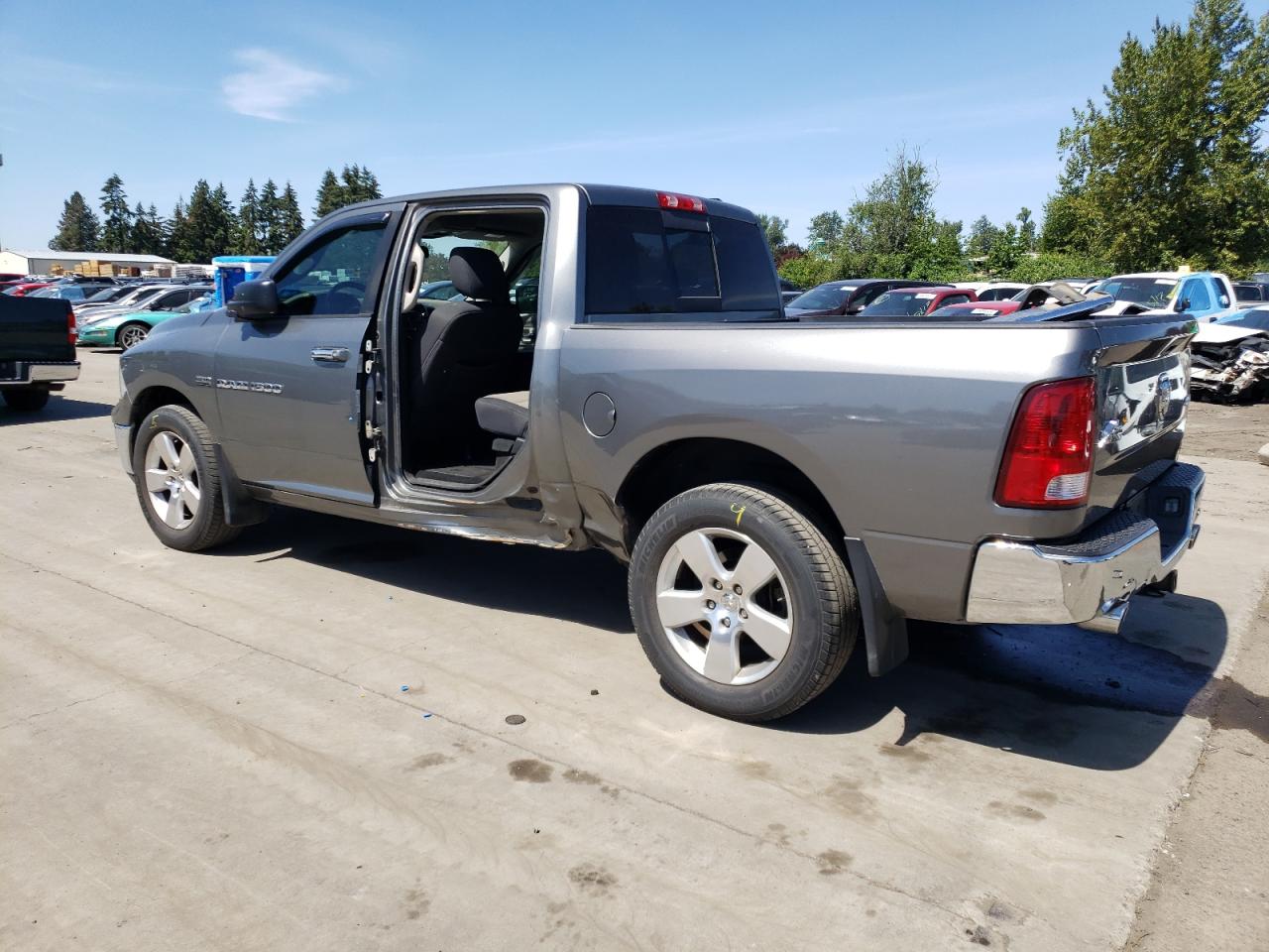 1C6RD7LT0CS339528 2012 Dodge Ram 1500 Slt