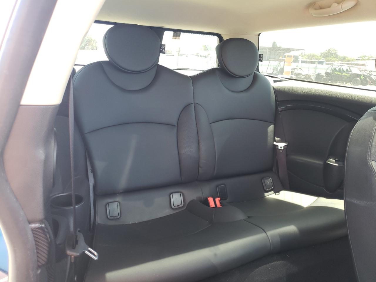 WMWZG3C58BTY36892 2011 Mini Cooper S Clubman