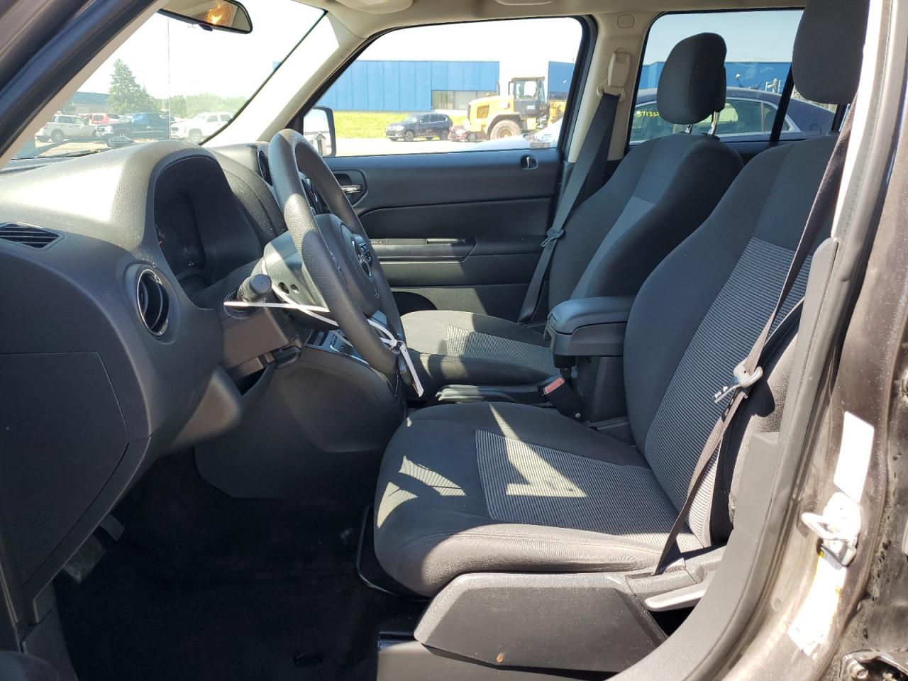 1C4NJPBB1FD361720 2015 Jeep Patriot Sport 1C4NJPBB1FD361720 2015 Jeep Patriot Sport
