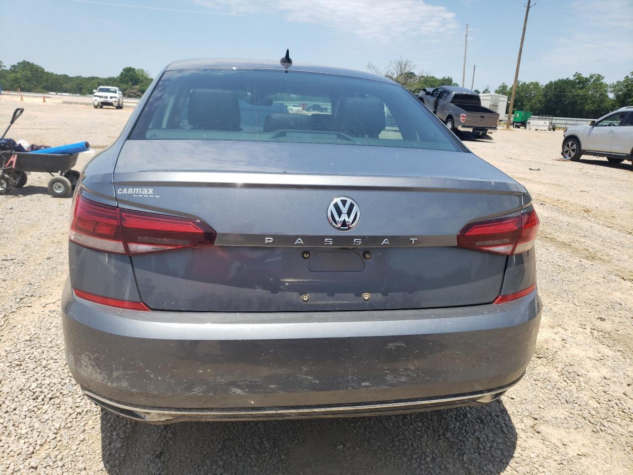1VWSA7A39LC015281 2020 Volkswagen Passat Se