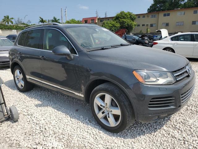 2013 Volkswagen Touareg V6 VIN: WVGEF9BP5DD010567 Lot: 52229684