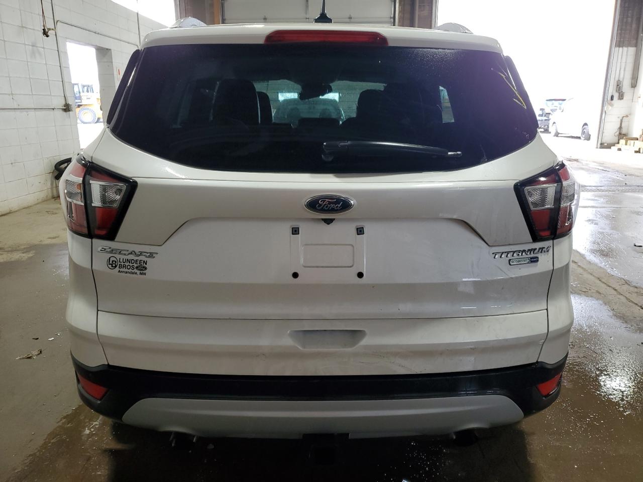 2018 Ford Escape Titanium vin: 1FMCU9J93JUA02639