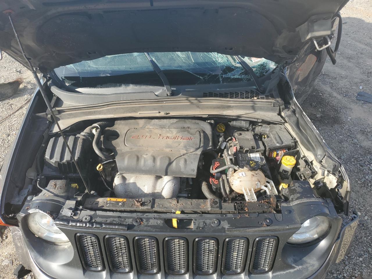 ZACCJBBB6HPE84363 2017 Jeep Renegade Latitude
