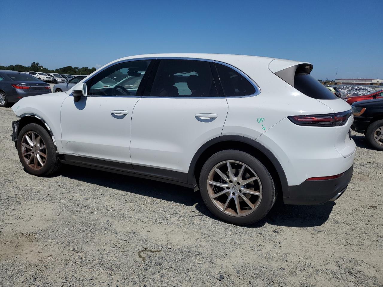 WP1AA2AY8KDA17432 2019 Porsche Cayenne