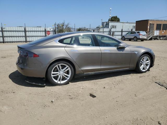 2015 TESLA MODEL S - 5YJSA1E18FF111936