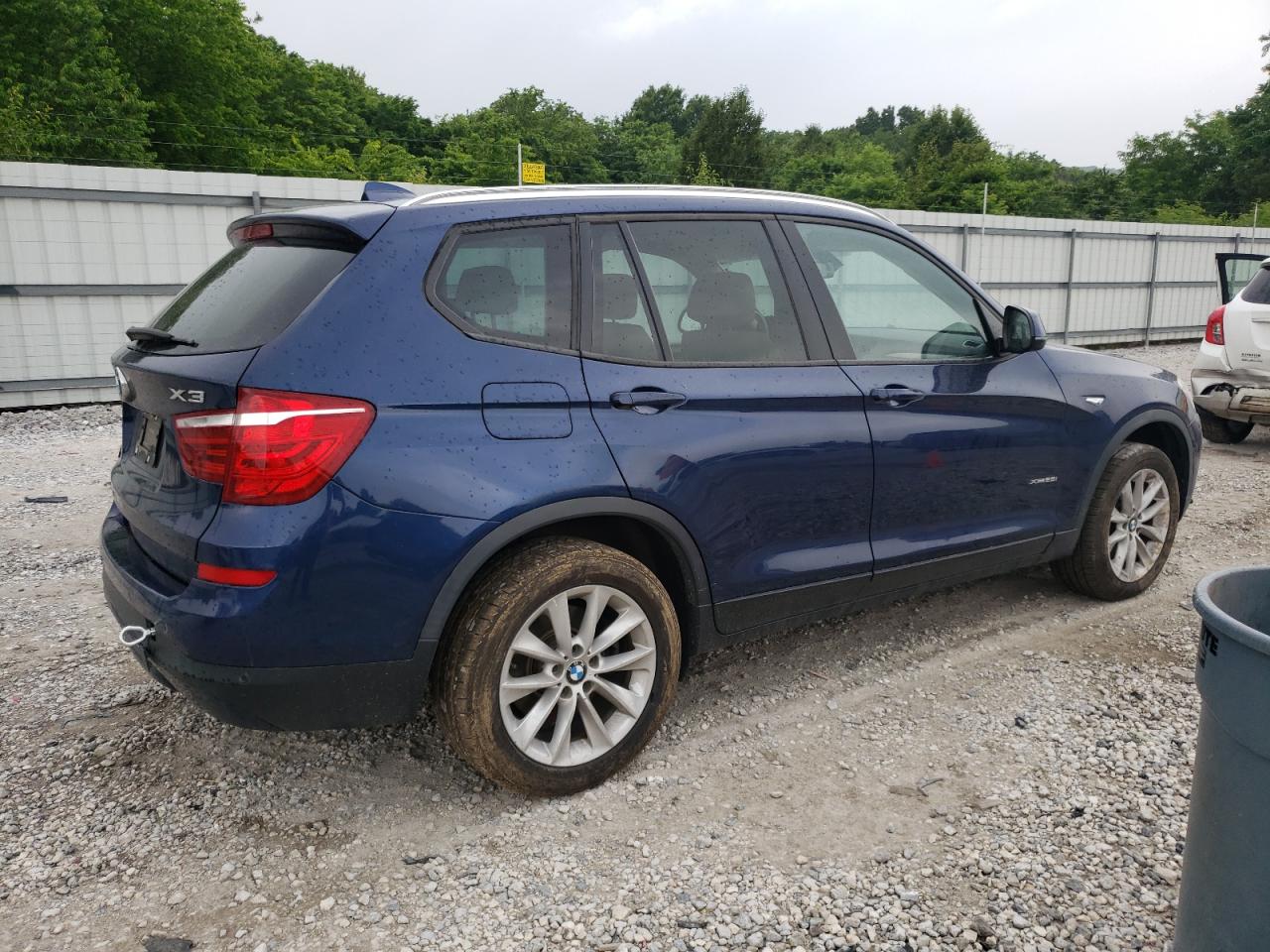 2017 BMW X3 xDrive28I vin: 5UXWX9C58H0T04642