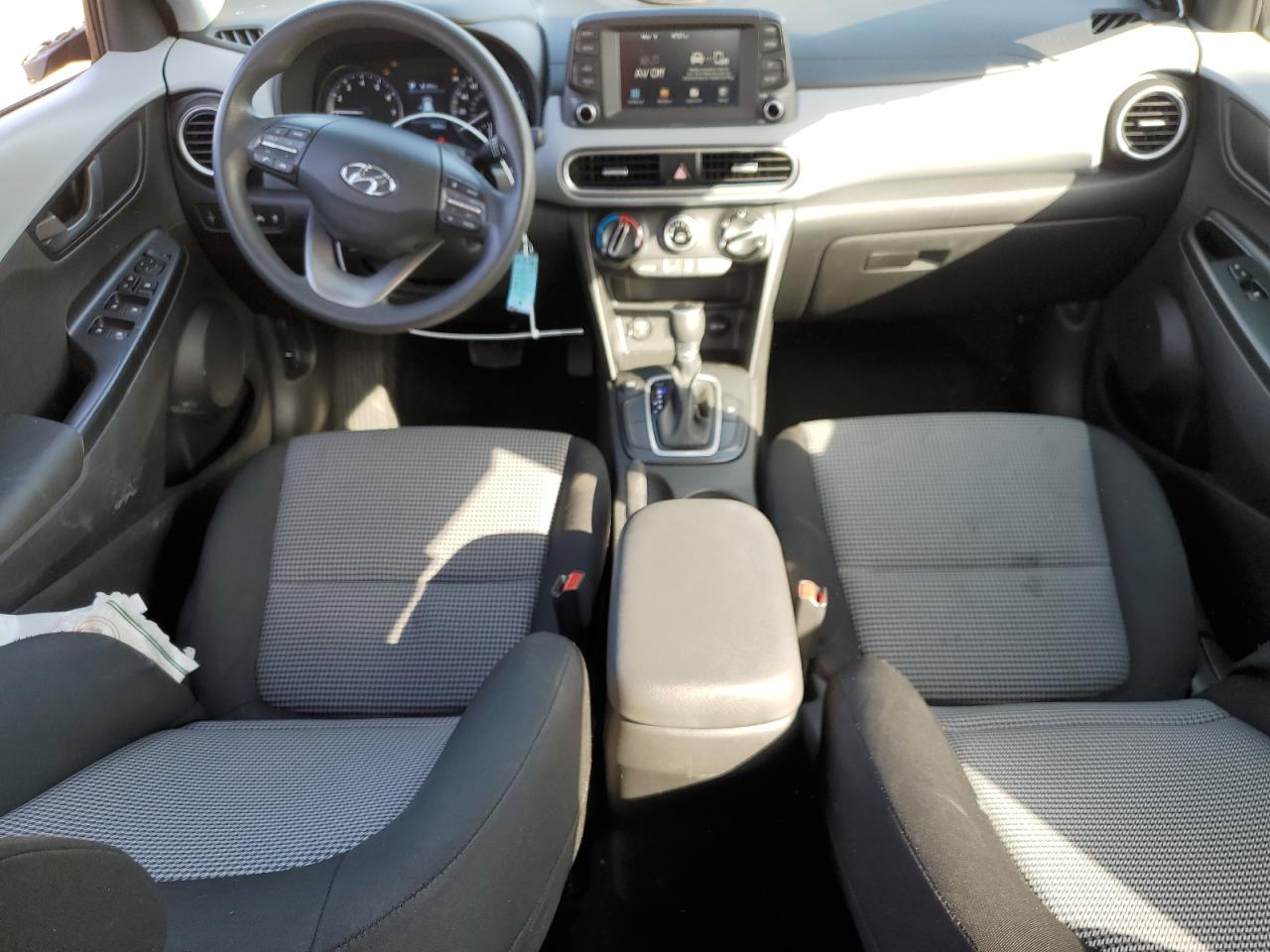 KM8K12AAXLU477195 2020 Hyundai Kona Se