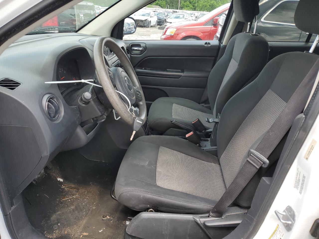 1C4NJDBB1CD604338 2012 Jeep Compass Sport