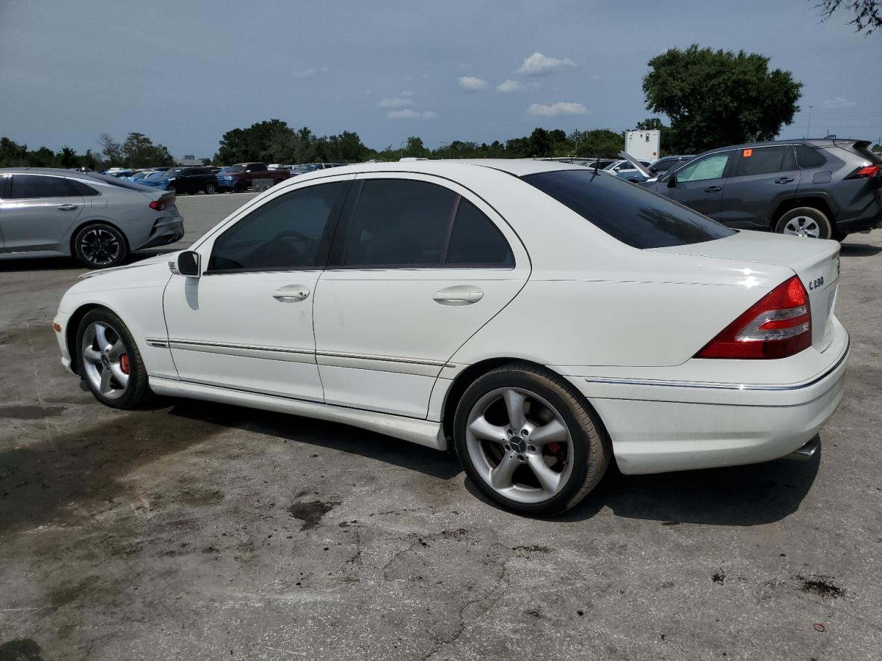 WDBRF40J25F659707 2005 Mercedes-Benz C 230K Sport Sedan