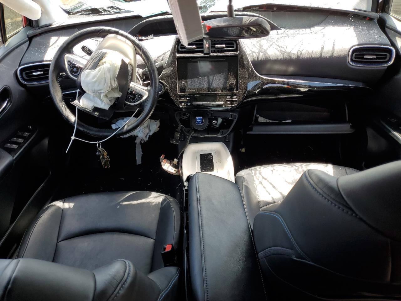 JTDKARFUXH3033957 2017 Toyota Prius