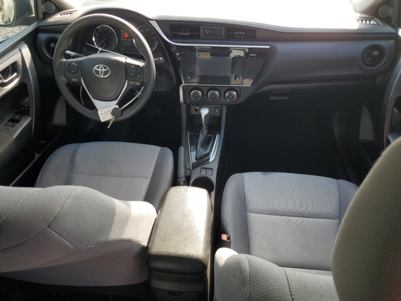 5YFBURHE3HP723179 2017 Toyota Corolla L