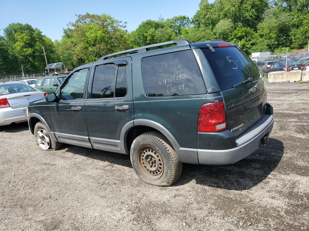 1FMZU73W03UC47998 2003 Ford Explorer Xlt