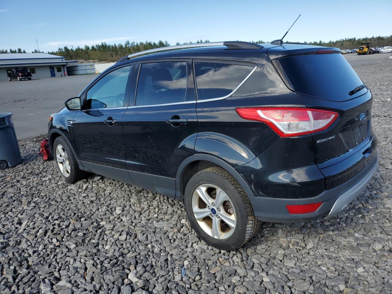 1FMCU9GX3FUA24329 2015 Ford Escape Se