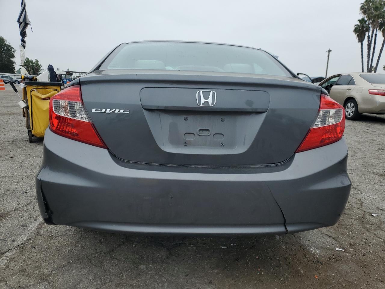 2HGFB2F58CH568680 2012 Honda Civic Lx