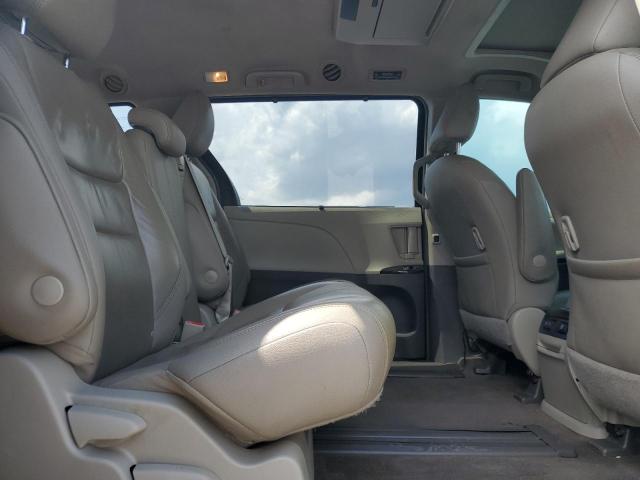 2018 TOYOTA SIENNA XLE 5TDYZ3DC5JS903757