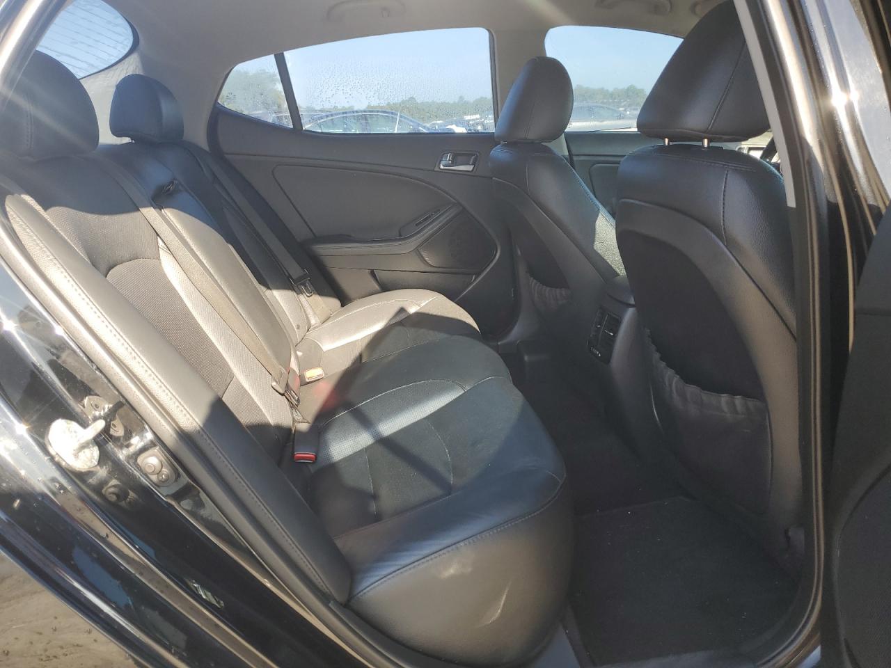 5XXGR4A70FG358388 2015 Kia Optima Sx