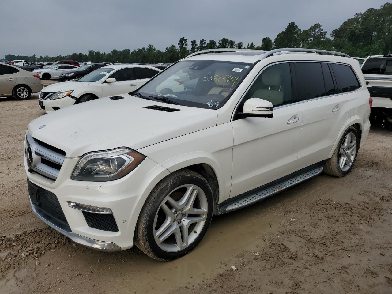 2013 Mercedes-Benz Gl 550 4Matic vin: 4JGDF7DE4DA215407