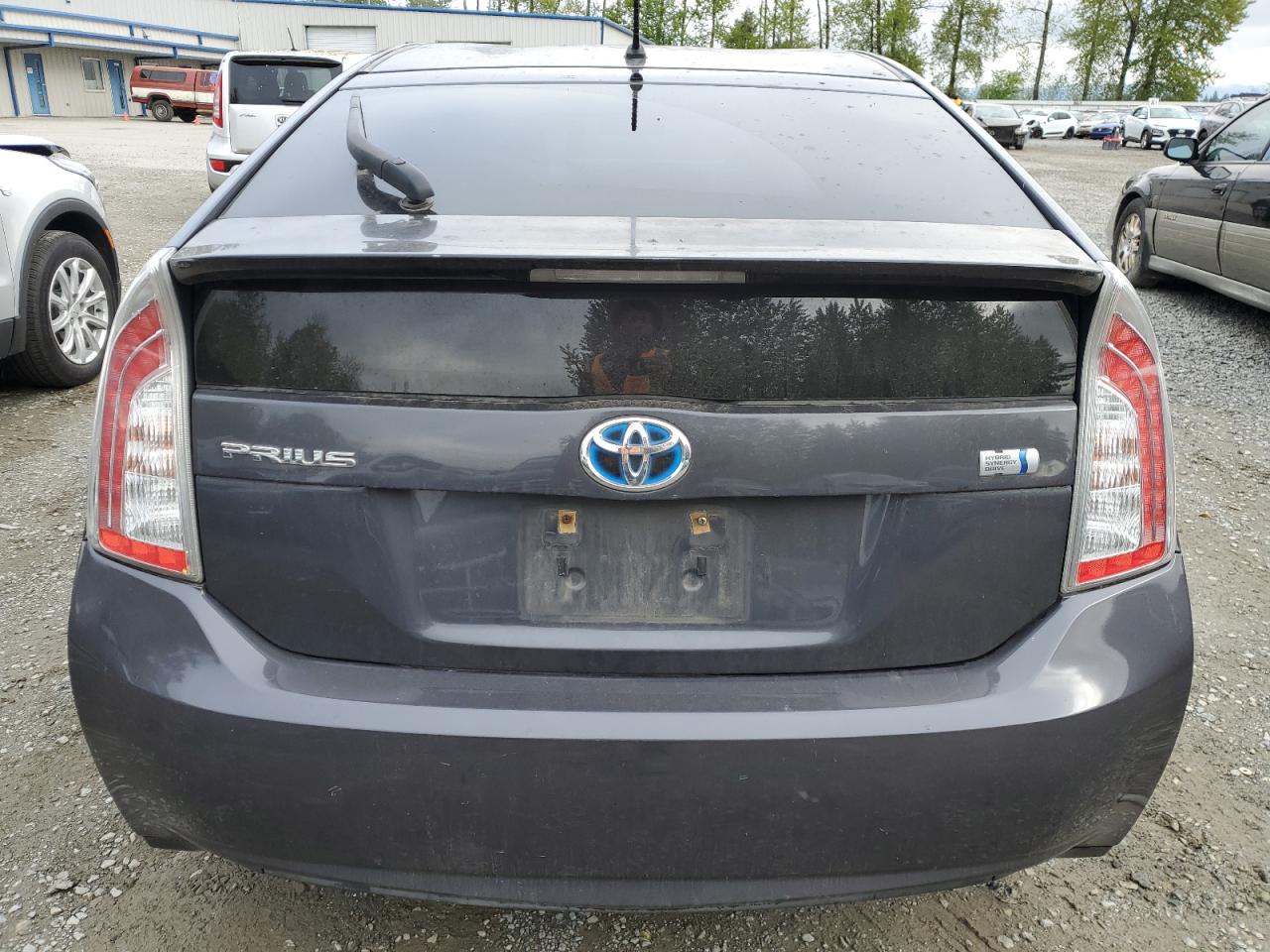 2013 Toyota Prius vin: JTDKN3DU8D1659081